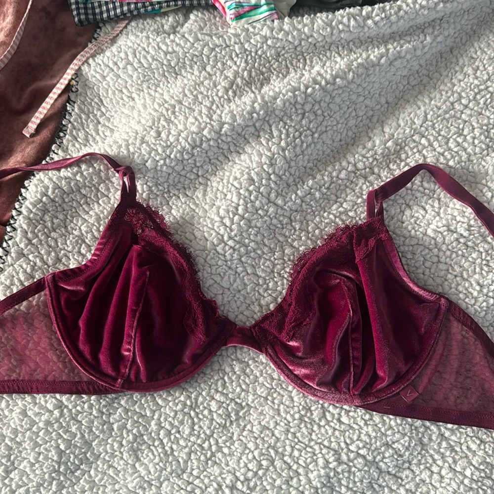 Victoria’s Secret bra